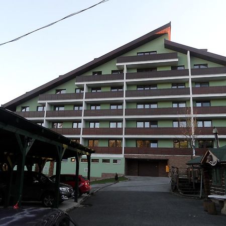 Apartmenty Patris Tatranska Strba Buitenkant foto