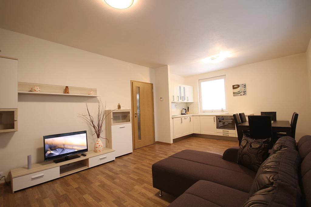 Apartmenty Patris Tatranska Strba Buitenkant foto