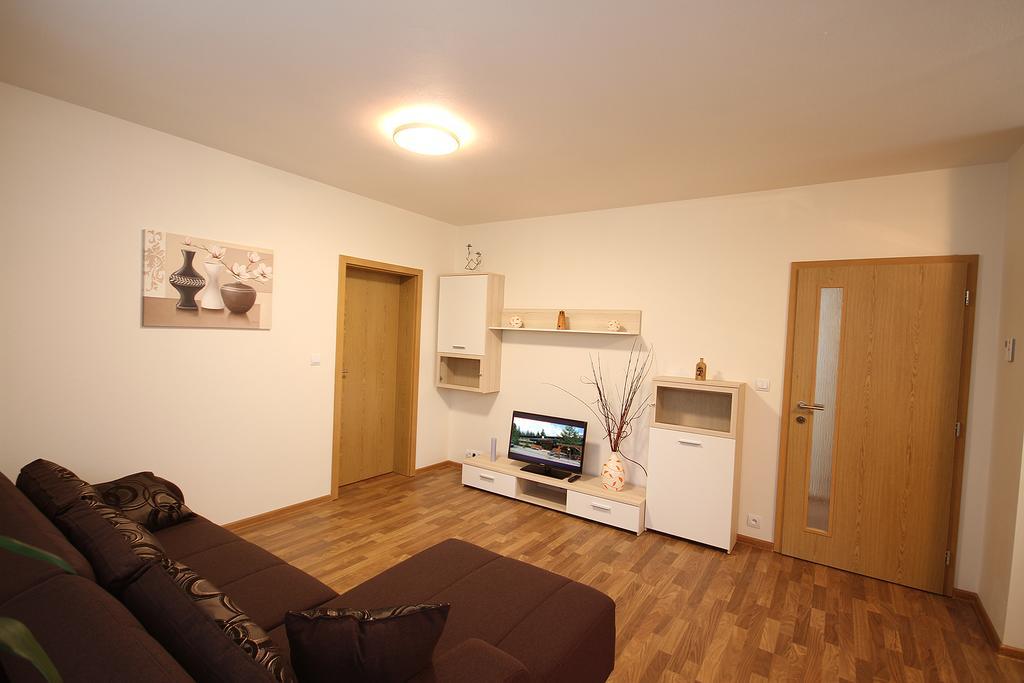 Apartmenty Patris Tatranska Strba Buitenkant foto